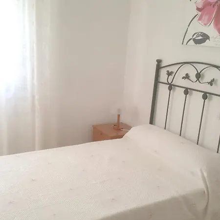 House With 3 Bedrooms In Pontevedra With Wonderful Sea View And Enclosed Garden 50 M From The Beach Сasa de vacaciones