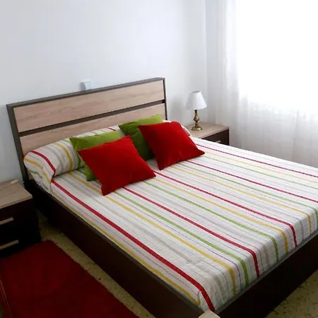Сasa de vacaciones House With 3 Bedrooms In Pontevedra With Wonderful Sea View And Enclosed Garden 50 M From The Beach